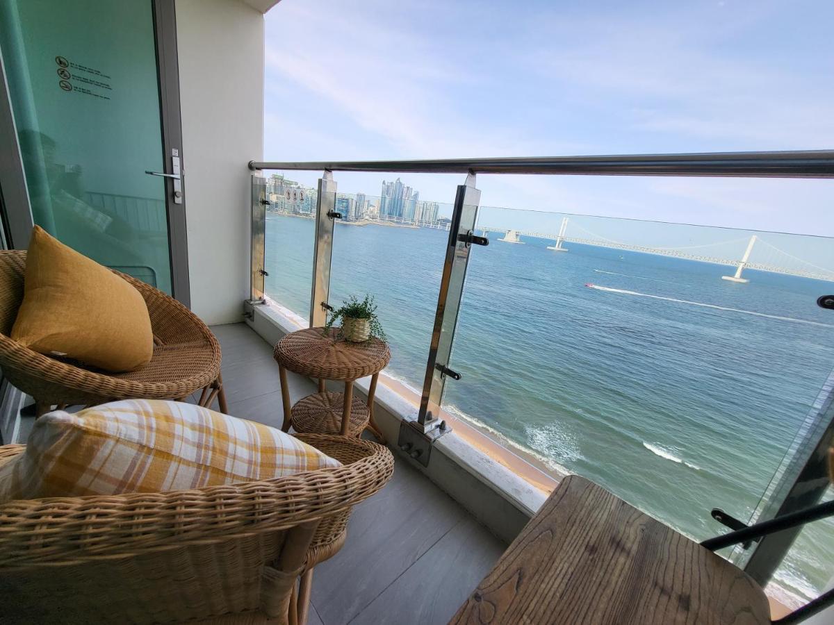 Gwangan-Ri Grand Terrace Ocean View Appartement Busan Buitenkant foto