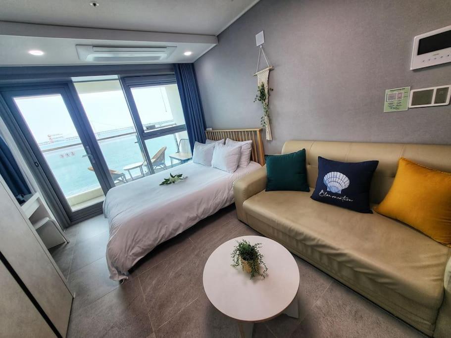 Gwangan-Ri Grand Terrace Ocean View Appartement Busan Buitenkant foto